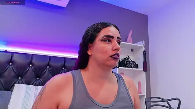 Snapshot of MariaGaitan chatting on 03.22.26 MariaGaitan online show from 03.22.26