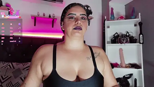 Snapshot of MariaGaitan chatting on 04.11.26 MariaGaitan online show from 04.11.26