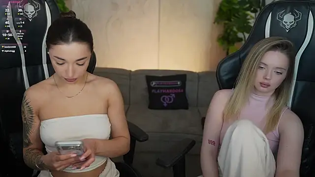 Snapshot of Jasmine_Flow chatting on 02.18.26 Jasmine Flow online show from 02.18.26