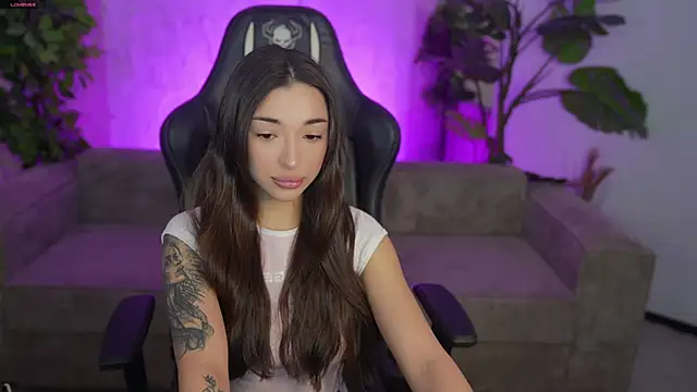 Snapshot of Jasmine_Flow chatting on 02.20.26 Jasmine Flow online show from 02.20.26