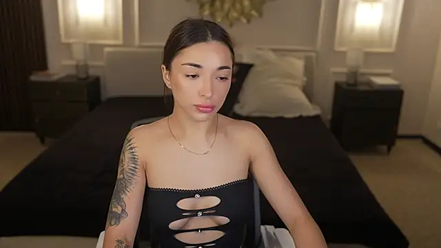 Jasmine Flow online show from 06.15.26