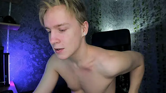 AlexxSweet online show from 12.14.25