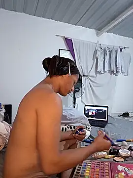 Amber Rosee  online show from 04.30.26