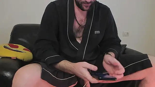 Snapshot of KingMalcom chatting on 02.16.26 KingMalcom online show from 02.16.26