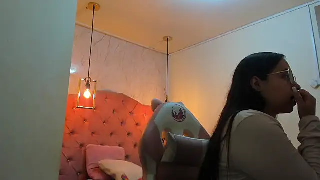 Snapshot of nalalye_cruzz_ chatting on 01.29.25 nalalye cruzz online show from 01.29.25