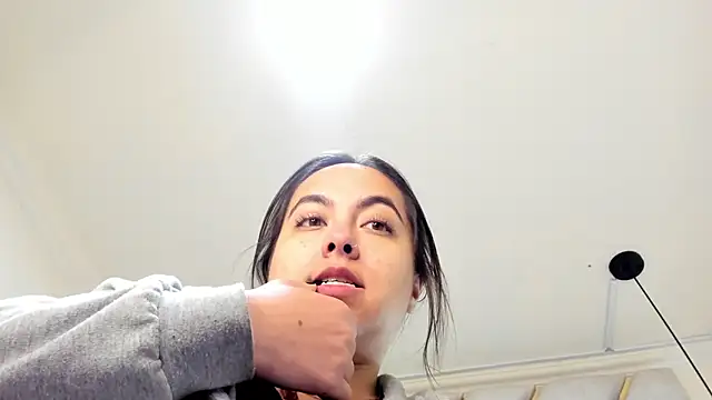 Snapshot of nalalye_cruzz_ chatting on 03.16.25 nalalye cruzz online show from 03.16.25
