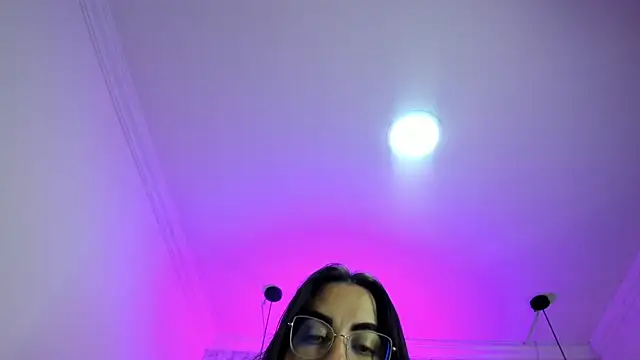 Snapshot of nalalye_cruzz_ chatting on 05.02.26 nalalye cruzz online show from 05.02.26