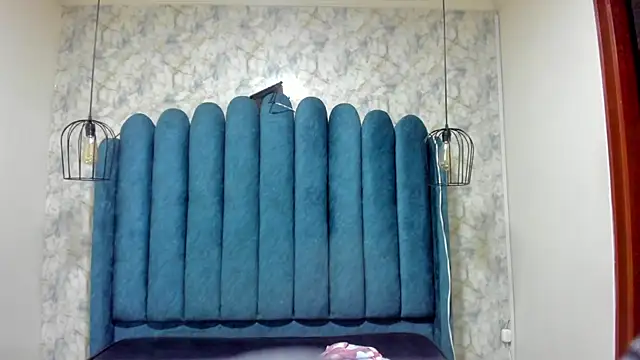 Snapshot of nalalye_cruzz_ chatting on 05.29.26 nalalye cruzz online show from 05.29.26