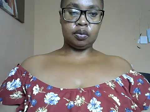 ZOQULUx online show from 02.21.26