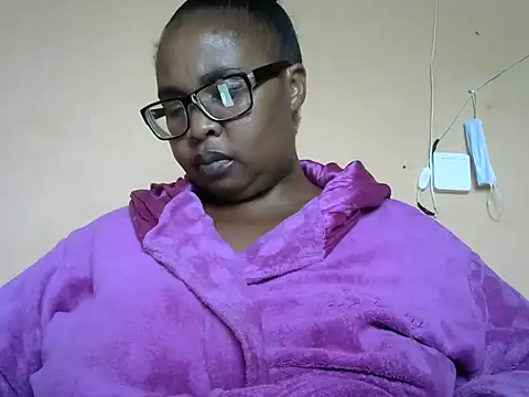 ZOQULUx online show from 02.25.26