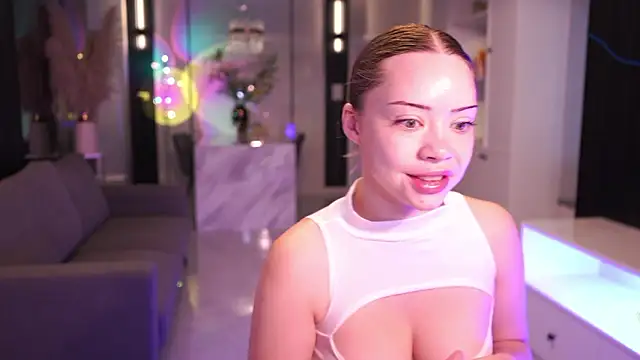 VixenMia online show from 02.12.26