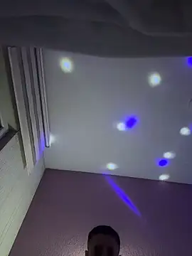 WhiteeMen online show from 11.28.25