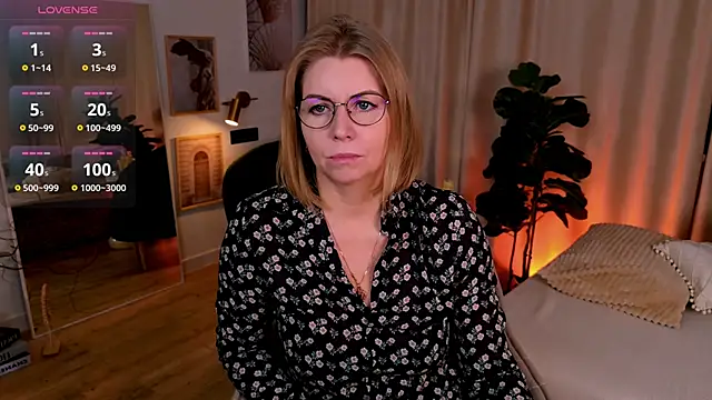 Annie Light online show from 05.28.26