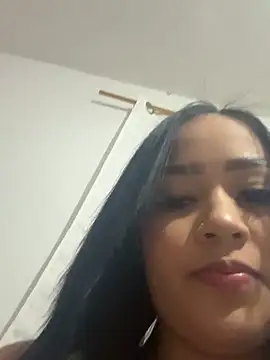 Luisa Fernandaa online show from 10.04.25