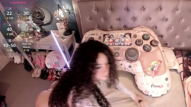 Snapshot of Orianna_reed_ chatting on 02.13.25 Orianna reed online show from 02.13.25