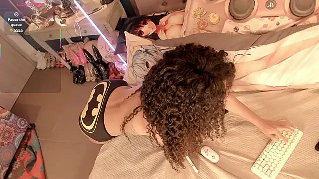 Snapshot of Orianna_reed_ chatting on 02.25.25 Orianna reed online show from 02.25.25