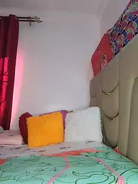 Snapshot of NicRaisaa chatting on 02.05.26 NicRaisaa online show from 02.05.26