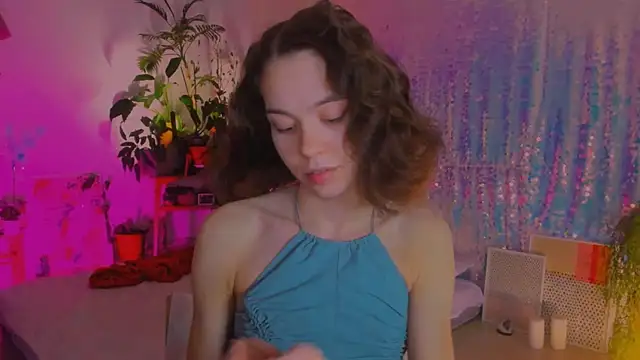 Snapshot of poli__ chatting on 01.03.25 poli   online show from 01.03.25