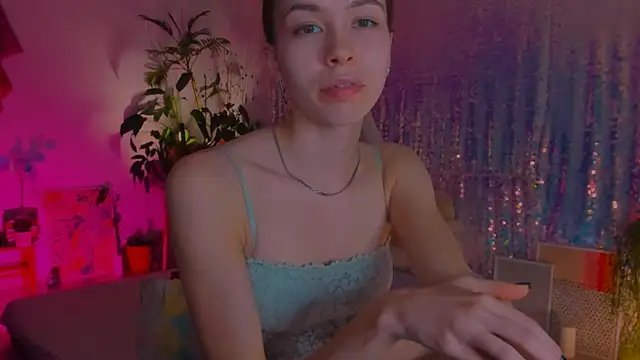 Snapshot of poli__ chatting on 01.07.25 poli   online show from 01.07.25