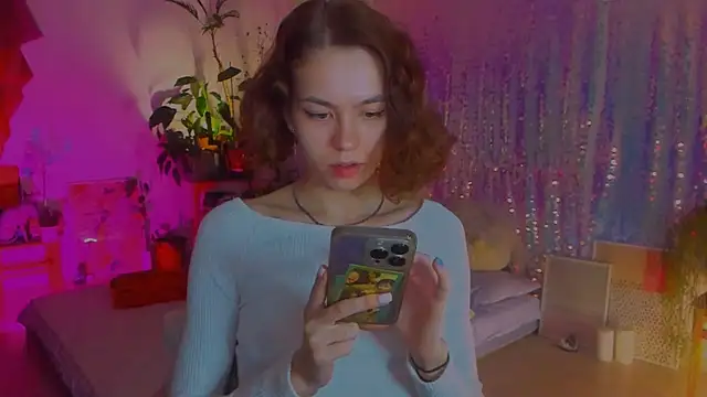 Snapshot of poli__ chatting on 02.02.25 poli   online show from 02.02.25