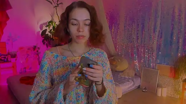 Snapshot of poli__ chatting on 02.08.25 poli   online show from 02.08.25