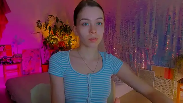 Snapshot of poli__ chatting on 03.03.25 poli   online show from 03.03.25