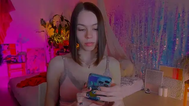 Snapshot of poli__ chatting on 03.12.25 poli   online show from 03.12.25