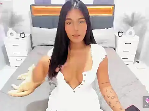 EllaCalifa online show from 03.22.26