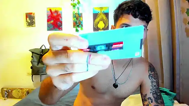 Snapshot of Nekoboy01 chatting on 10.29.25 Nekoboy01 online show from 10.29.25