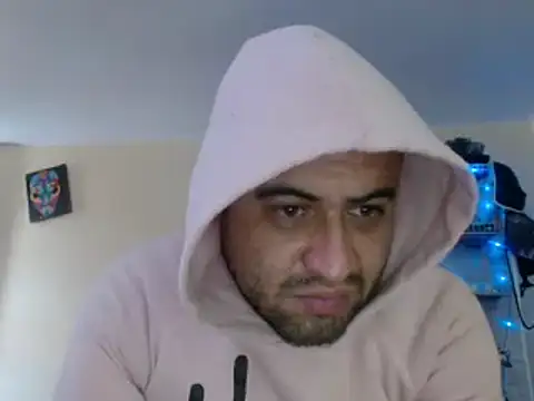 Snapshot of alphaswitchard chatting on 12.21.24 alphaswitchard online show from 12.21.24