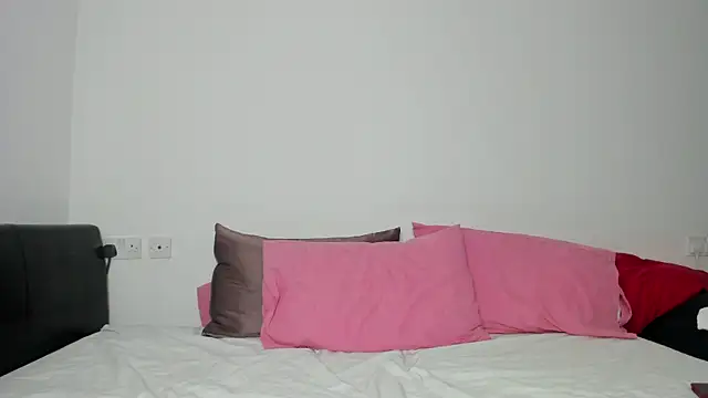 Snapshot of Rolla_Coaster chatting on 10.23.25 Rolla Coaster online show from 10.23.25