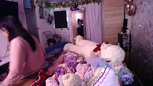 Samara Beltran online show from 09.27.25