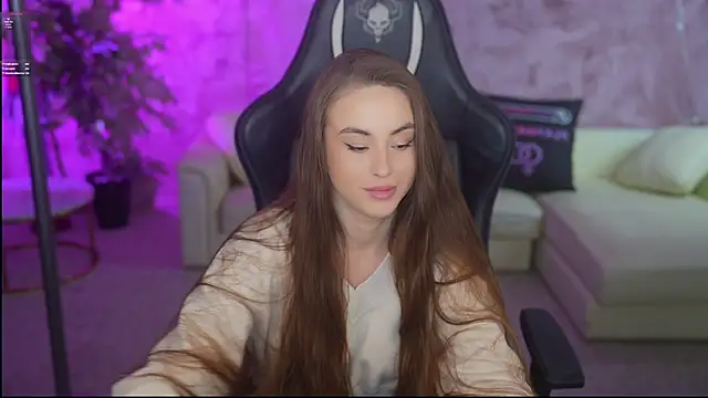 Elice Dream online show from 11.22.25