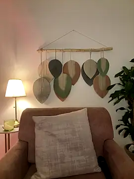 Snapshot of Im_Valentina chatting on 11.13.25 Im Valentina online show from 11.13.25