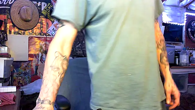 CloudDadddyyy420 online show from 10.24.25