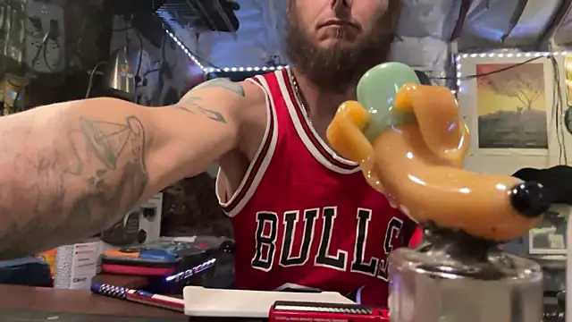 CloudDadddyyy420 online show from 10.28.25