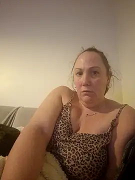 Wisie Cutie online show from 02.27.25