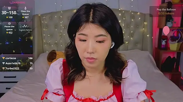 Wendy  Hills online show from 12.31.24