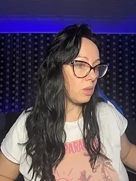 Snapshot of AnnaAnn chatting on 10.24.25 AnnaAnn online show from 10.24.25