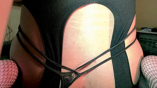 SEXYTRAV18 online show from 02.10.26