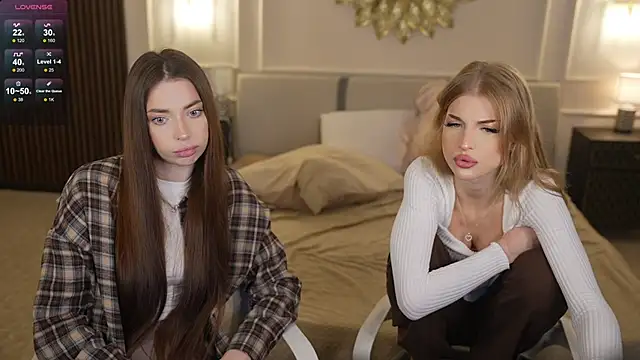 Kate054 online show from 10.14.25