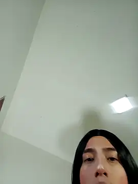 Snapshot of yesik_beltran chatting on 12.08.24 yesik beltran online show from 12.08.24