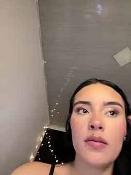 salome polaniiee online show from 12.27.24