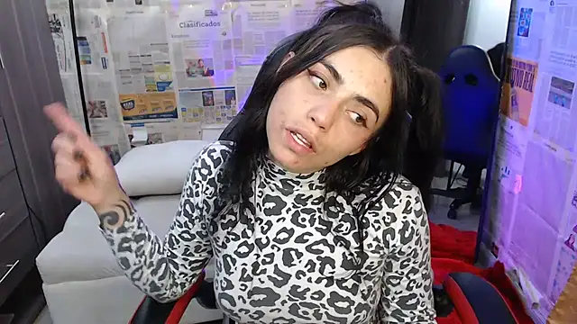 i am nina  online show from 11.14.25