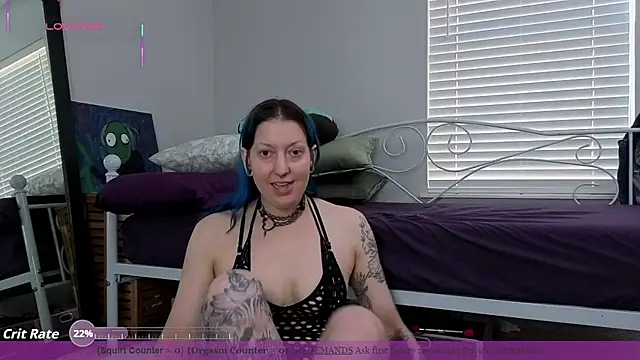 Snapshot of MissCumberdale chatting on 11.05.25 MissCumberdale online show from 11.05.25