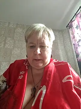 Snapshot of EffectFiona chatting on 02.21.26 EffectFiona online show from 02.21.26