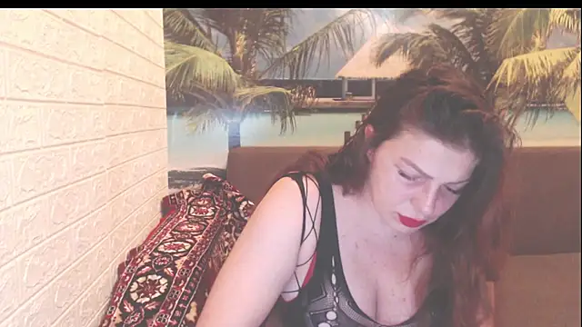 Snapshot of Queen__Natasha chatting on 10.23.25 Queen Natasha online show from 10.23.25