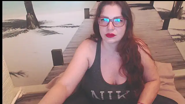 Snapshot of Queen__Natasha chatting on 11.30.25 Queen Natasha online show from 11.30.25