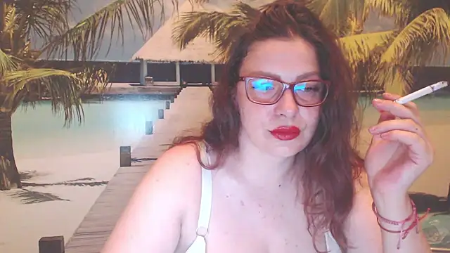 Queen  Natasha online show from 08.05.26