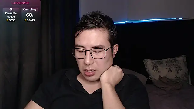 andrewmhilton  online show from 01.12.26